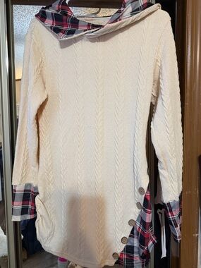Cream Cable-Knit Hoodie Sweater with Red Plaid Trim